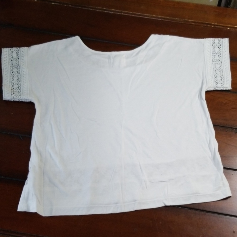 Crop Top - Picture 7 of 8
